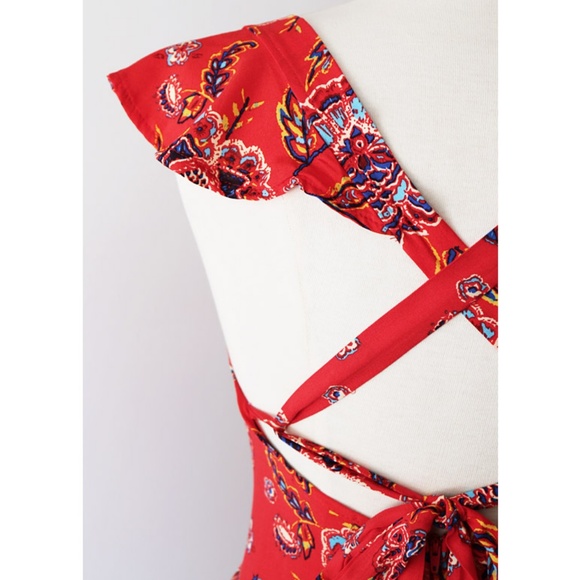 ✨Restock✨ Red Lace Up Open Back Square Neck Dress - Picture 5 of 8